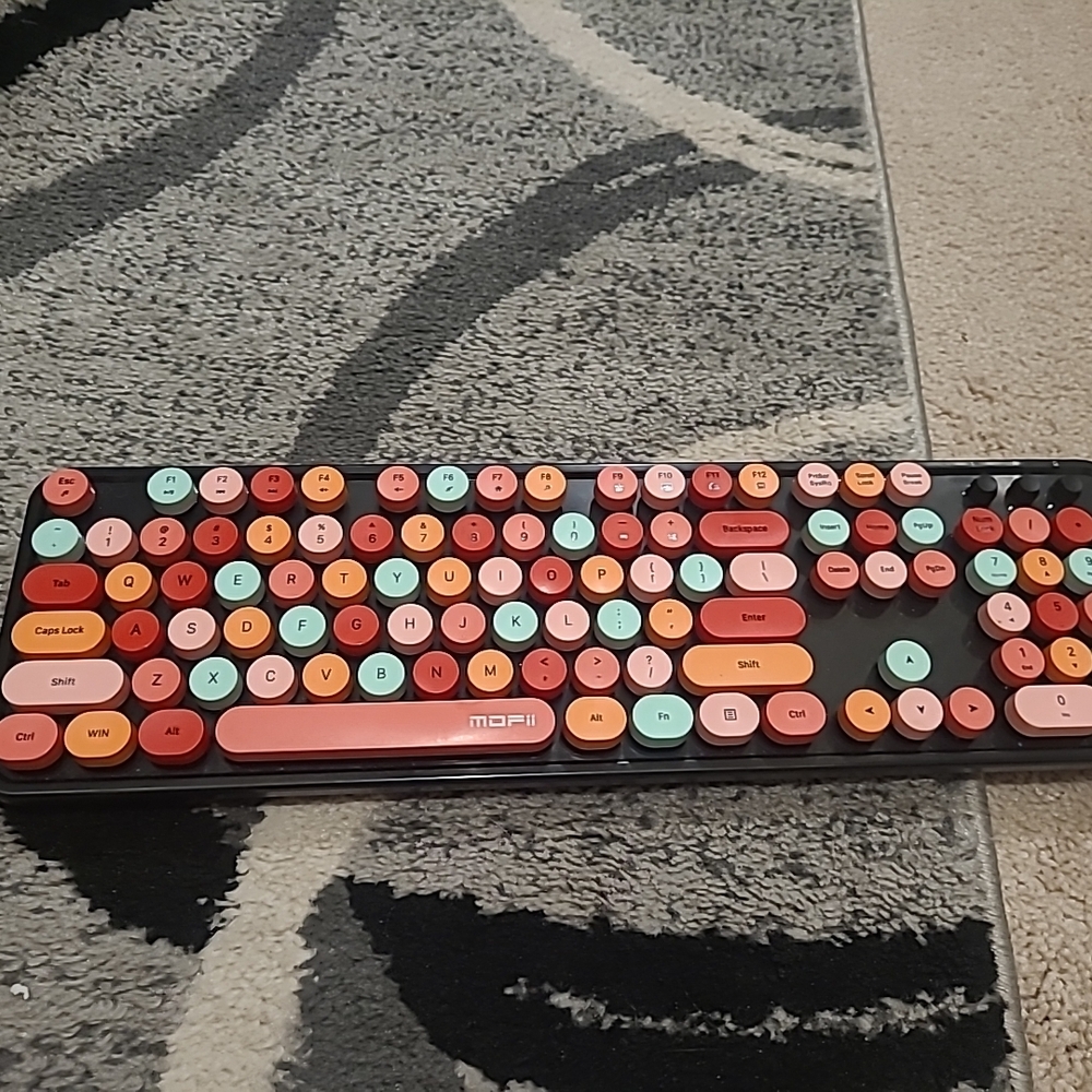 MOFII wireless keyboard Smk62338ag Keyboard Only! - Picture 2 of 6